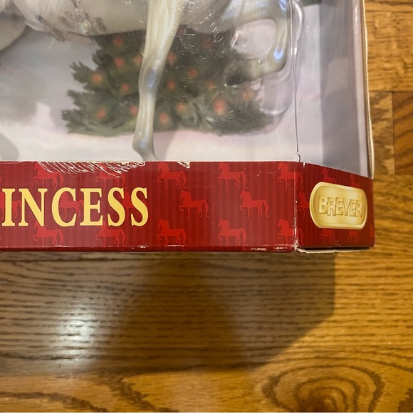 Breyer in Box Snow Princess 2006 Limited Edition #700106 - Picture 12 of 14